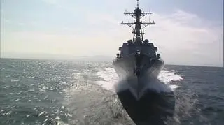 USS Spruance na Morzu Południowochińskim. Wideo archiwalne