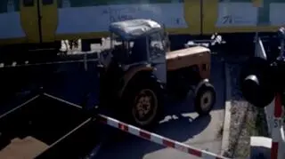 Zdążył skręcić w prawo 