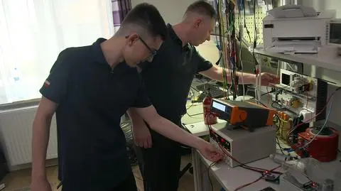 14-letni student pracuje nad nowatorskim projektem. Jego tata: stoję z gaśnicą, pomagam jako technik 