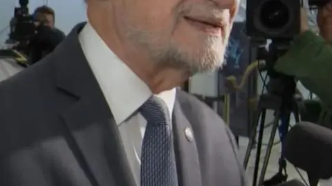WIT MACIEREWICZ 3