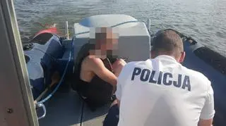 Policjanci wyczuli od mężczyzny woń alkoholu 