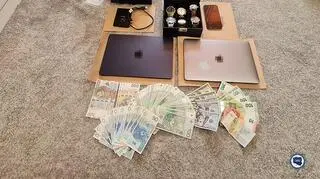 Wyłudzili ponad 2,5 miliona złotych