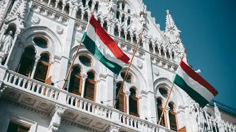 wegry budapeszt parlament shutterstock_1522359527