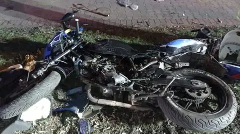 Pasażer motoroweru zginął. Kierowca auta osobowego odjechał, dwa dni później zgłosił się na policję z adwokatem