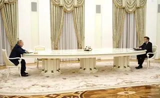 Emmanuel Macron i Władimir Putin. Spotkanie na Kremlu 