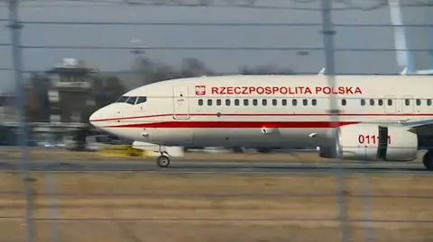 President Duda arrives in Rzeszów after his airplane made emergency landing
