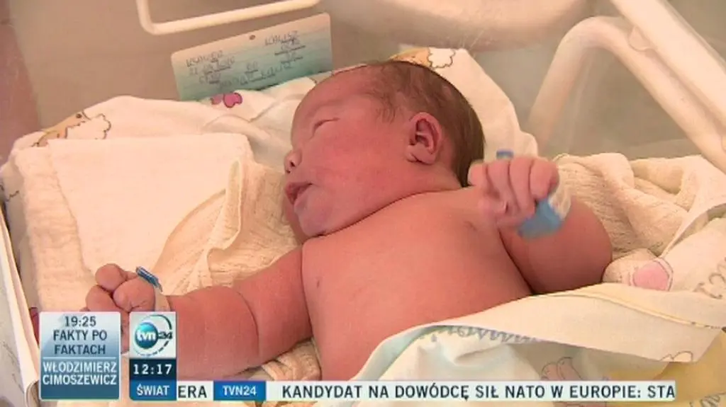 Ksawery porównał się ze starszą o dwa dni Oliwią