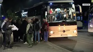 Jadą na marsz z Krakowa. "Myślę, że będzie dzisiaj bardzo wielkie, wyjątkowe, historyczne wydarzenie"