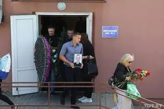 Uroczystości pogrzebowe Alaksandra Tarajkouskiego w Mińsku
