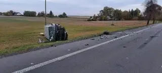 Auto zderzyło się z busem 