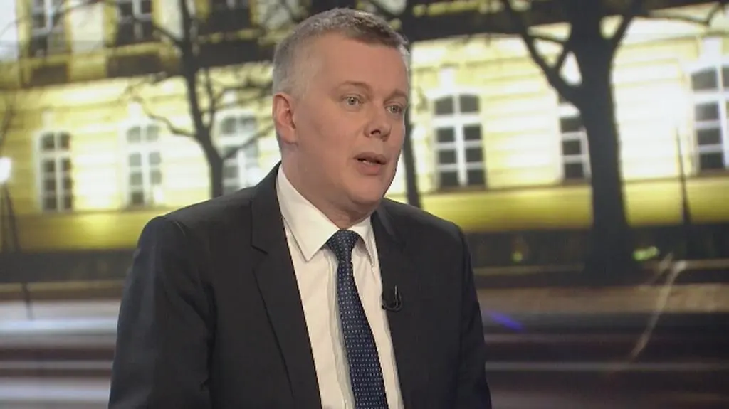 Siemoniak: mam nadzieję że Macierewicz zostanie usunięty ze stanowiska