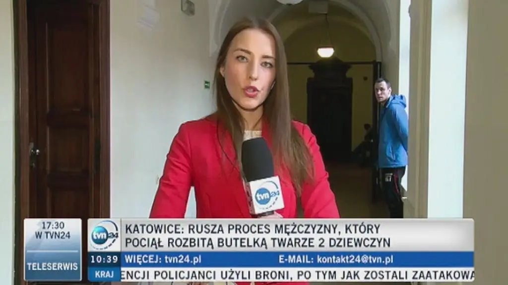 Mężczyzna z rozbitą butelką stanął przed sądem