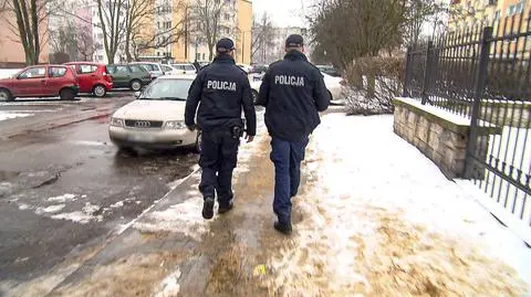 Nie ogrzewał mieszkania, zachorował. Gdy odwiedził go dzielnicowy, 68-latek nie mógł wstać z łóżka