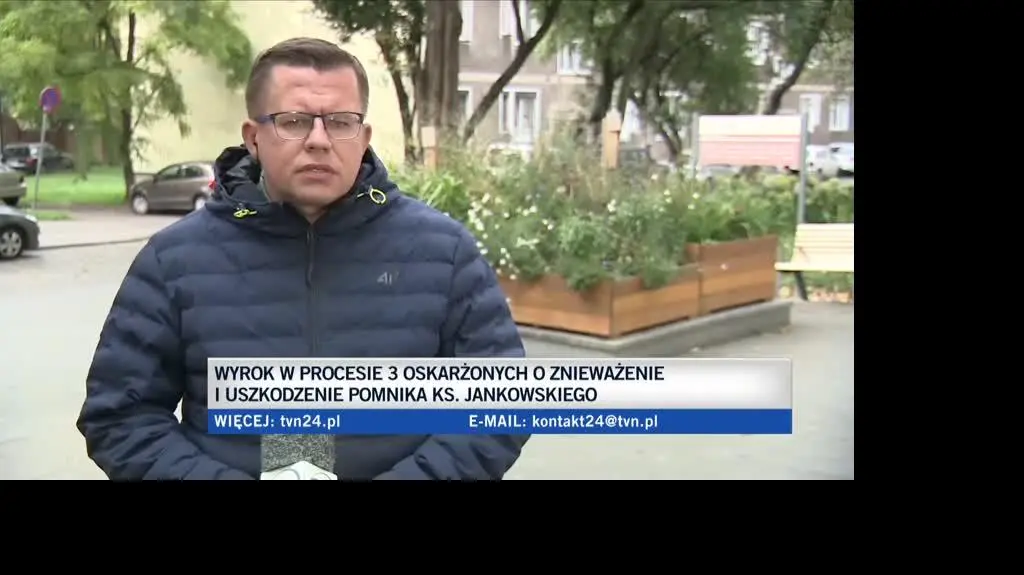 pomnik 1