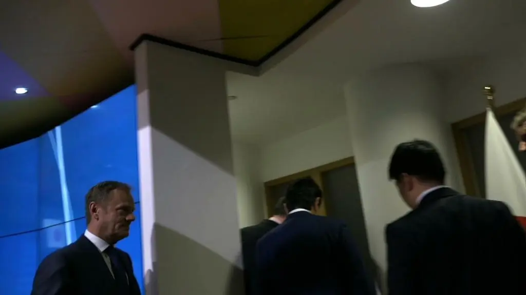 Sokołowski próbował poprosił o komentarz Donalda Tuska