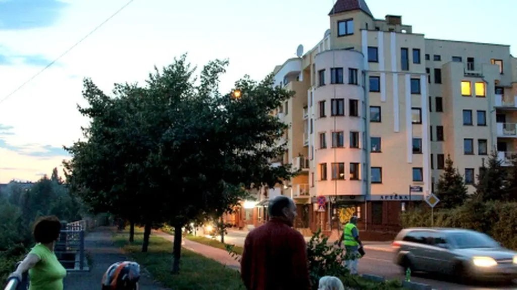 Mieszkańcy oglądali nową kolejkę nad Odrą