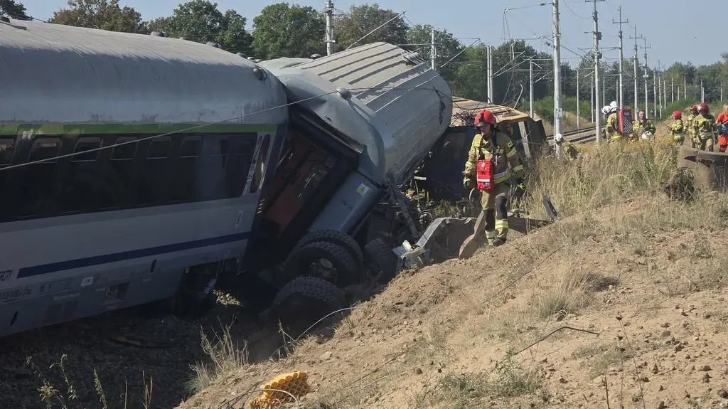 Wykolejony pociąg Sokolniki Suche 