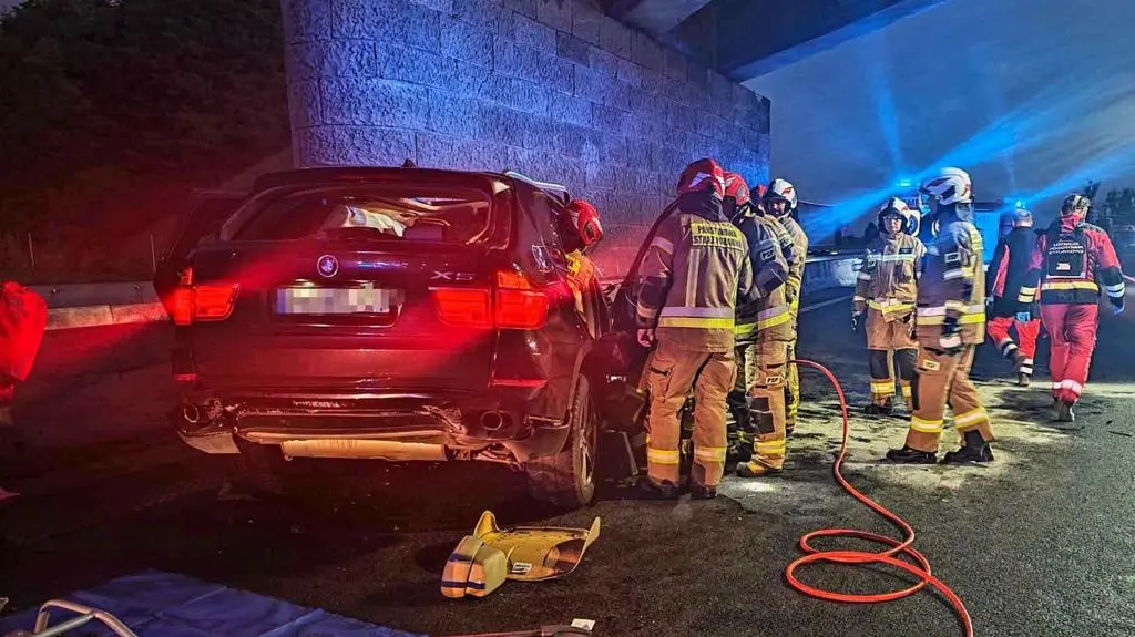 Wypadek BMW pod Wrocławiem