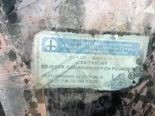 Naklejka z volkswagena passata