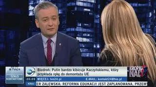 Biedroń o polityce PiS. "Machanie szabelką w gumofilcach na ośle"