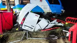 Kierowca samochodu zginął na miejscu
