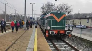 Pociąg ruszył z dworca Toruń Główny punktualnie o godzinie 9.11