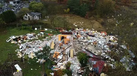 Zgliszcza po wybuchu domu w Szczecinie