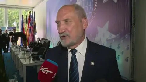 Macierewicz: chciałbym, żeby od 2018 r. do szkół wróciło przysposobienie wojskowe