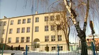 Anonim dotyczy Szkoły Podstawowej nr 2 w Suwałkach