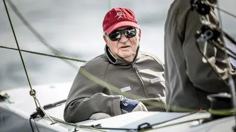 Juan Carlos emigruje. Były król Hiszpanii tłumaczy synowi swą "przemyślaną decyzję"