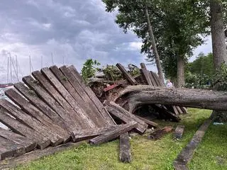 Akcja ratowników przy jeziorze Drawskim