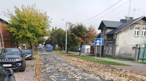 Cebula wysypała się na jezdnię. "Ludzie zaczęli zbierać do wiaderek"
