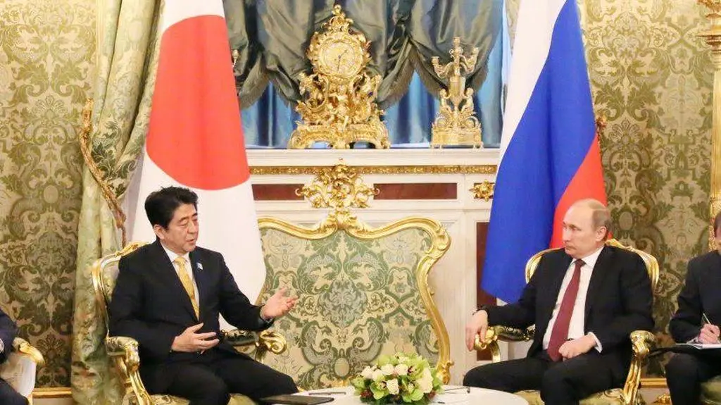 Shinzo Abe i Władimir Putin