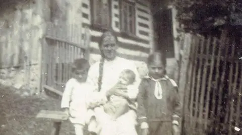 Stefania Buchała z dziećmi