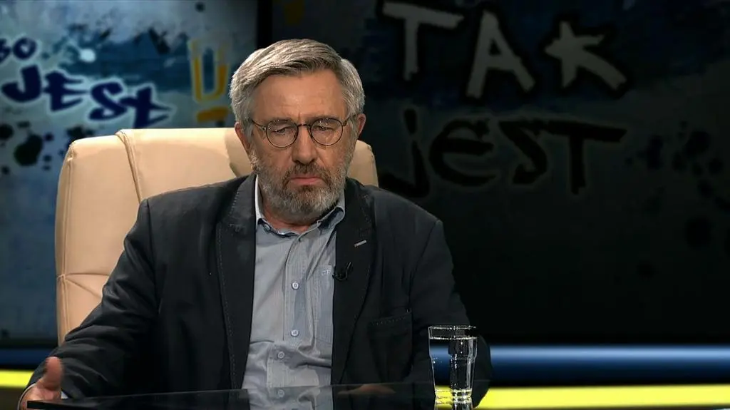 Zmiana ustroju państwa bez legitymacji od wyborców jest zamachem stanu
