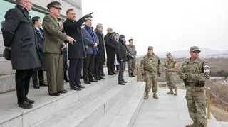 Prezydent Andrzej Duda odwiedził strefę zdemilitaryzowaną
