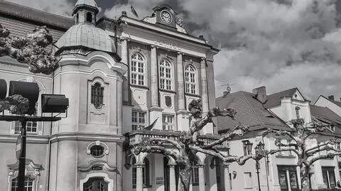 "We join our friends in sorrow". Flag at half-mast as Pszczyna mourns Bucha massacre