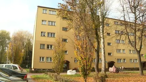Oświęcimski blok, w którym doszło do morderstwa 26-latki i uprowadzenia jej córki