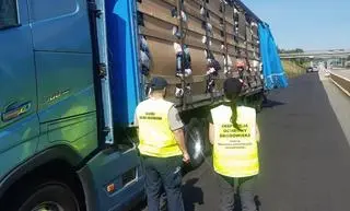 KAS zatrzymała nielegalny transport odpadów ze Szwajcarii
