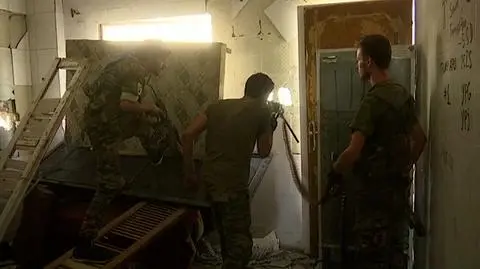 IS próbuje przeprowadzać śmiercionośne ataki w częściach Syrii i Iraku