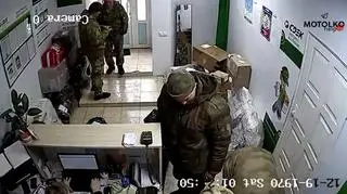 Nagranie z oddziału firmy kurierskiej w mieście Mozyrz