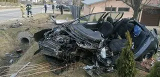 27-latek wypadł z drogi i uderzył w betonowy przepust 