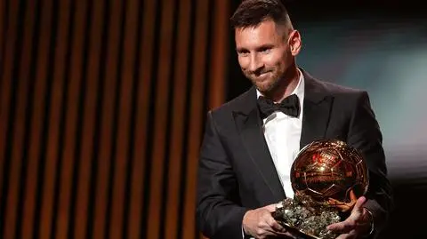 Król jest jeden. Lionel Messi z kolejną Złotą Piłką