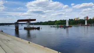 Budowa mostu na Pragę 