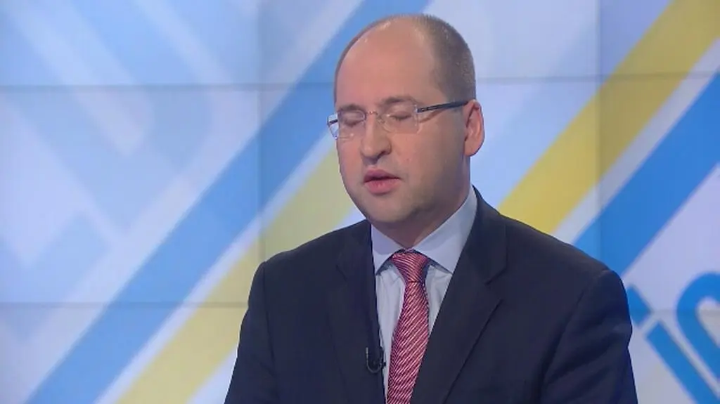 To nie jest język który buduje zaufanie