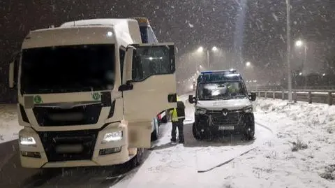 Przejechał bez przerwy ponad dwa tysiące kilometrów. W ręce miał magnes