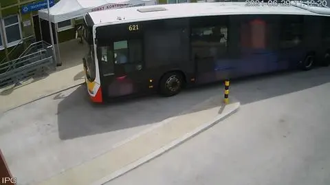 Nie było karetki, do szpitala zawiózł ją autobus
