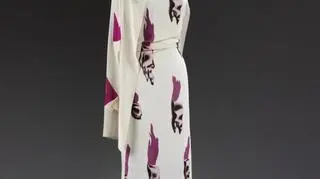 Elsa Schiaparelli - "Tears Dress"