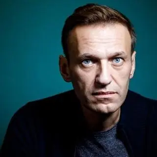 Aleksiej Nawalny jest krytykiem Kremla, skazanym na 2,5 roku więzienia w kolonii karnej 