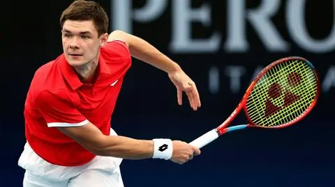 Majchrzak nie odrobił strat. Trudna sytuacja Polski w Pucharze Davisa